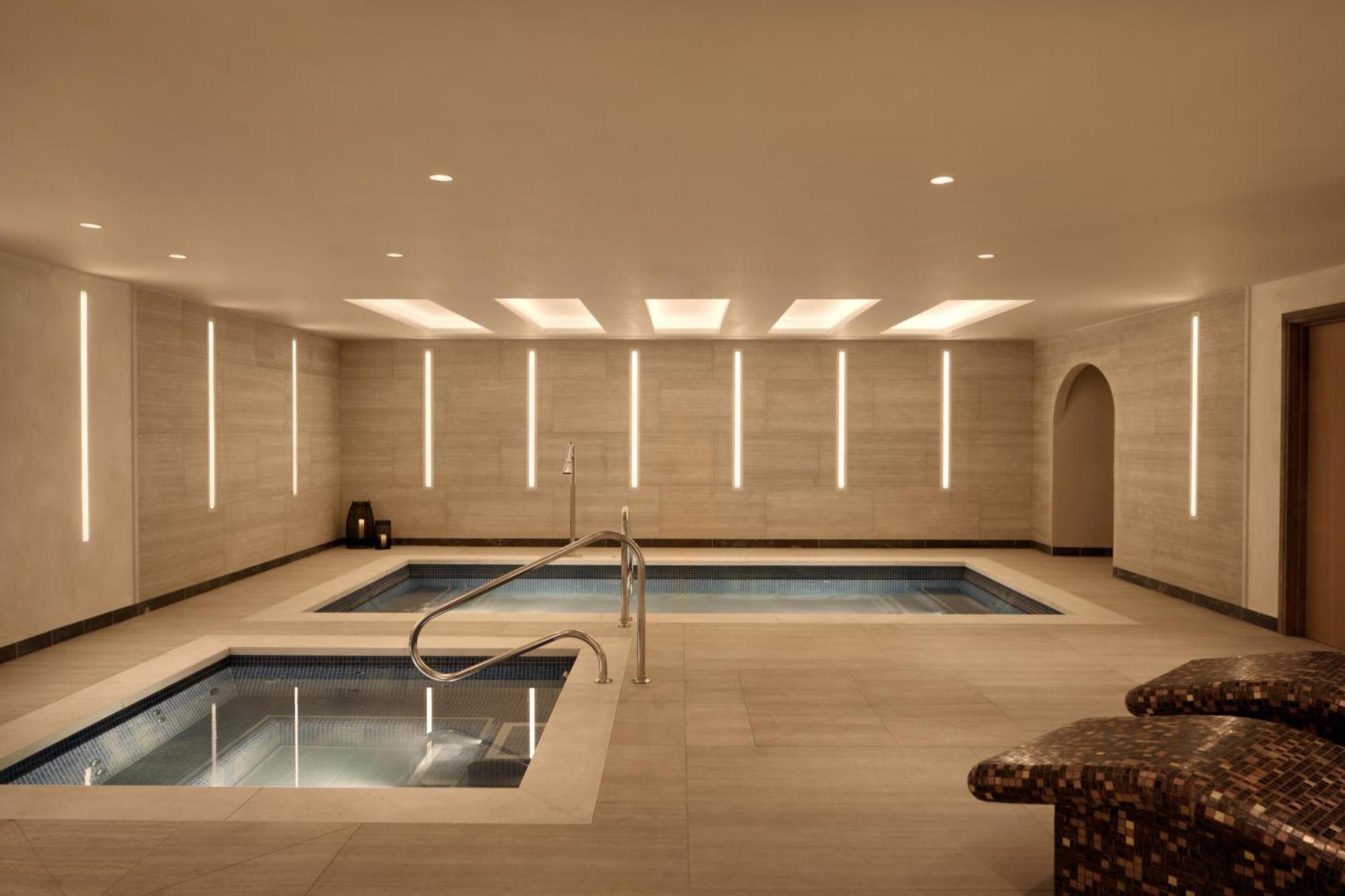 The Grand Hotel 5*